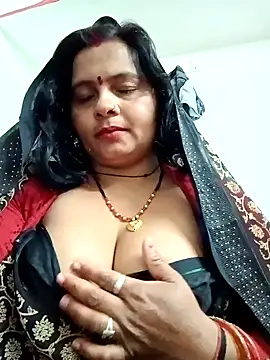 Snapshot of Hot_komal1 chatting on February 26, 2026, 8:42 pm Hot komal1 online show from February 26, 2026, 8:42 pm