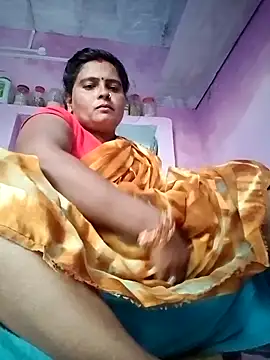 Snapshot of Hot_komal1 chatting on September 21, 2025, 12:43 pm Hot komal1 online show from September 21, 2025, 12:43 pm