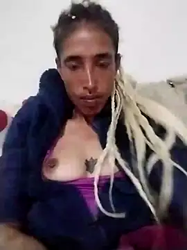 catrina love online show from April 6, 2026, 6:53 pm