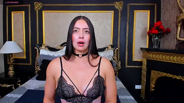 AlaskaAmato online show from November 2, 2025, 6:57 pm