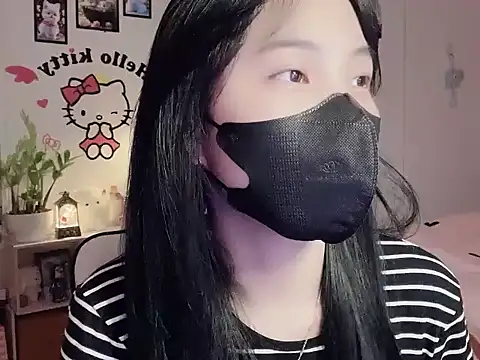 keelinnn19 online show from January 6, 2026, 7:56 am