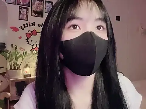 keelinnn19 online show from December 19, 2025, 6:54 pm