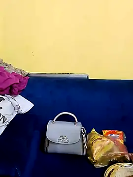 Suhana Darling online show from November 1, 2025, 4:23 pm