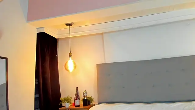 Luna Claire online show from October 27, 2025, 12:33 am