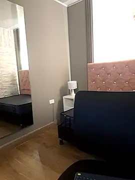 Snapshot of angeles_azul chatting on October 23, 2025, 1:43 pm angeles azul online show from October 23, 2025, 1:43 pm