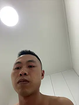 XiaojijiA online show from July 14, 2026, 4:02 pm