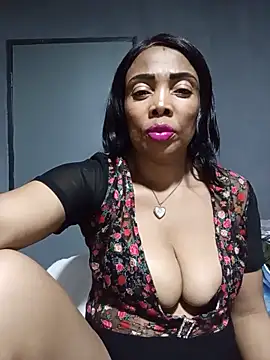 Snapshot of SEXYMOANSXX chatting on May 24, 2026, 4:51 pm SEXYMOANSXX online show from May 24, 2026, 4:51 pm