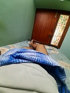 Snapshot of Loverboyjillu chatting on April 5, 2026, 5:03 am Loverboyjillu online show from April 5, 2026, 5:03 am