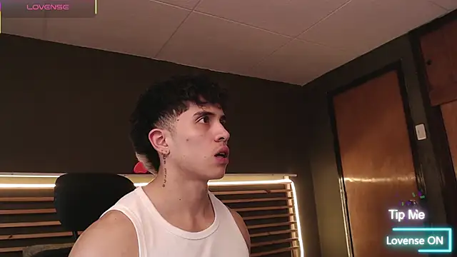 PaulEvens online show from December 17, 2025, 1:27 pm