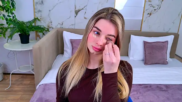 SweetyLicky online show from March 3, 2026, 3:30 pm