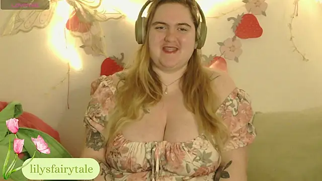 lilysfairytale online show from February 2, 2026, 11:42 am