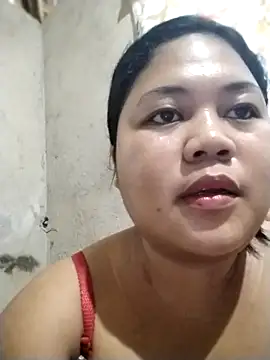 big booty15 online show from November 1, 2025, 2:18 am