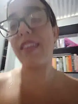 Snapshot of Eva_degil chatting on August 3, 2026, 4:46 pm Eva degil online show from August 3, 2026, 4:46 pm