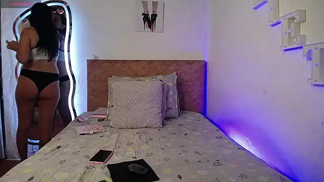 solpeich online show from November 5, 2025, 4:32 pm