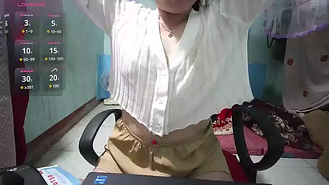 Snapshot of Xue_weng chatting on November 6, 2025, 11:36 am Xue weng online show from November 6, 2025, 11:36 am