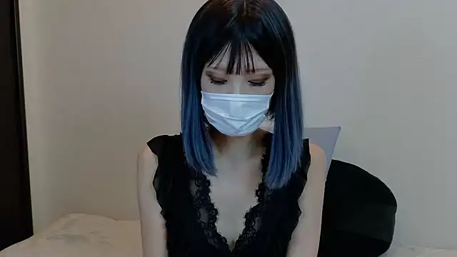 Snapshot of sarina_at chatting on October 22, 2025, 4:23 am sarina at online show from October 22, 2025, 4:23 am