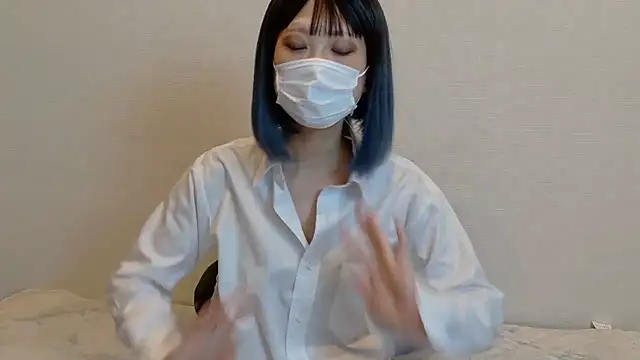 Snapshot of sarina_at chatting on September 22, 2025, 4:18 am sarina at online show from September 22, 2025, 4:18 am