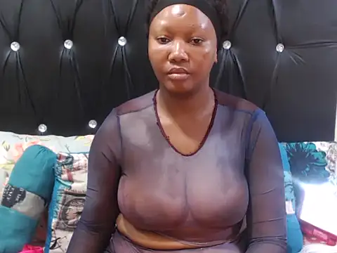 CouplesX96xx online show from September 12, 2025, 10:09 pm