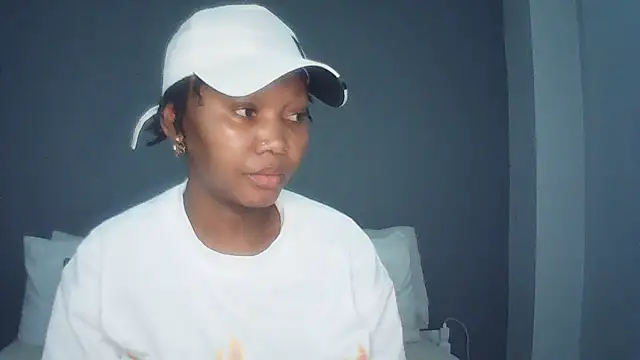 CouplesX96xx online show from April 8, 2026, 7:04 pm