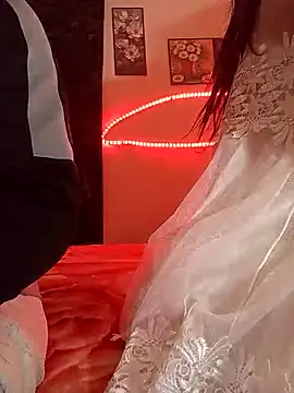 Snapshot of hot-twin chatting on December 20, 2025, 8:01 pm hot-twin online show from December 20, 2025, 8:01 pm