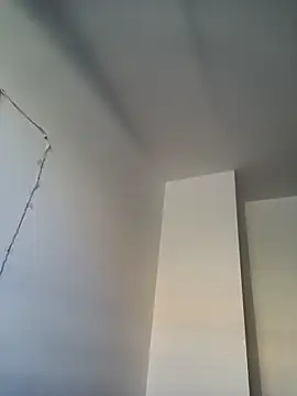 iamlalamilano online show from March 2, 2026, 11:17 am