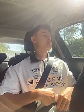 twinguys online show from April 9, 2026, 2:12 pm