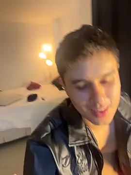 twinguys online show from April 5, 2026, 12:17 am