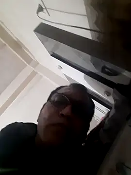 Hot-boy077 online show from October 5, 2025, 7:04 pm