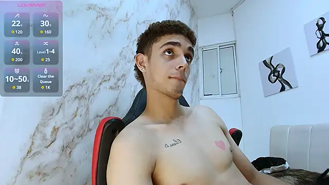 Snapshot of nathan_shimmer chatting on February 19, 2026, 12:07 am nathan shimmer online show from February 19, 2026, 12:07 am