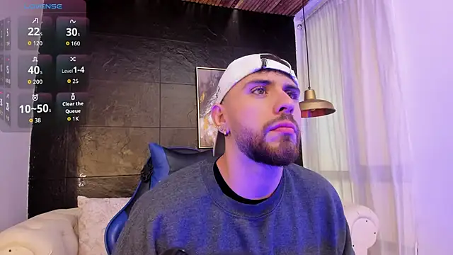 Maximo Wolff online show from October 17, 2025, 8:10 pm