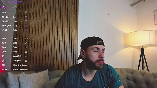 Snapshot of Maximo_Wolff chatting on March 31, 2026, 7:38 pm Maximo Wolff online show from March 31, 2026, 7:38 pm