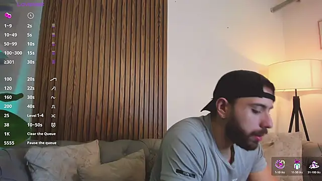 Snapshot of Maximo_Wolff chatting on April 6, 2026, 7:48 pm Maximo Wolff online show from April 6, 2026, 7:48 pm