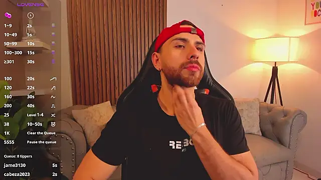 Snapshot of Maximo_Wolff chatting on March 27, 2026, 8:26 am Maximo Wolff online show from March 27, 2026, 8:26 am