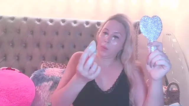BigBoobsBlair online show from May 30, 2026, 7:30 pm