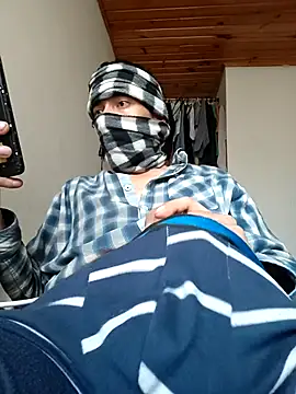 Snapshot of Baby_Miko chatting on November 28, 2025, 9:15 pm Baby Miko online show from November 28, 2025, 9:15 pm