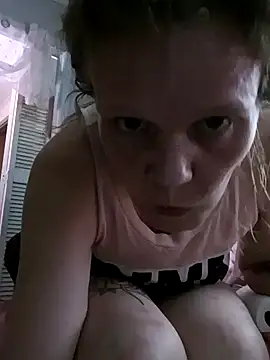 itsLoBunny online show from October 17, 2025, 8:06 am