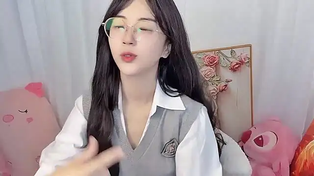 Snapshot of nini_a chatting on June 28, 2026, 1:56 am nini a online show from June 28, 2026, 1:56 am