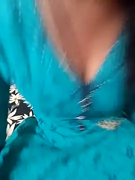 Snapshot of Swapna_kannada chatting on October 10, 2025, 10:16 am Swapna kannada online show from October 10, 2025, 10:16 am