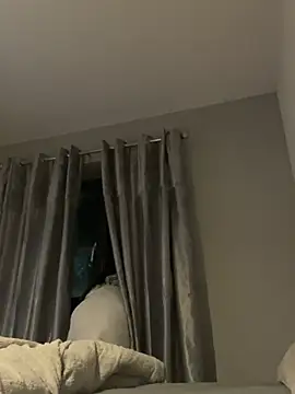 Snapshot of LollyLove_ chatting on March 5, 2026, 9:11 pm LollyLove online show from March 5, 2026, 9:11 pm