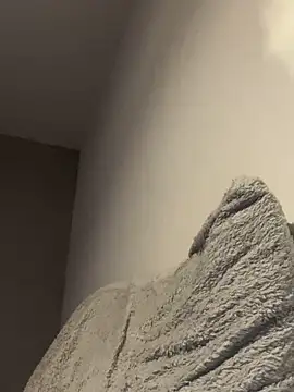 Snapshot of LollyLove_ chatting on March 4, 2026, 9:11 pm LollyLove online show from March 4, 2026, 9:11 pm