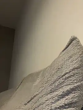 Snapshot of LollyLove_ chatting on March 18, 2026, 9:04 pm LollyLove online show from March 18, 2026, 9:04 pm