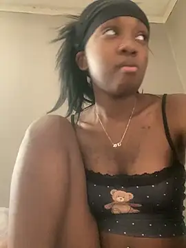 HennessyBaby21 online show from April 14, 2026, 10:48 pm