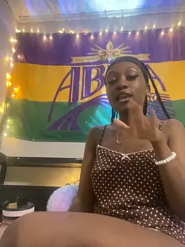 HennessyBaby21 online show from March 26, 2026, 1:26 am