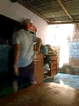 Snapshot of phvstro chatting on September 20, 2025, 3:06 pm phvstro online show from September 20, 2025, 3:06 pm