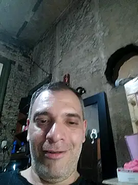 jonas20900 online show from November 29, 2025, 6:35 am