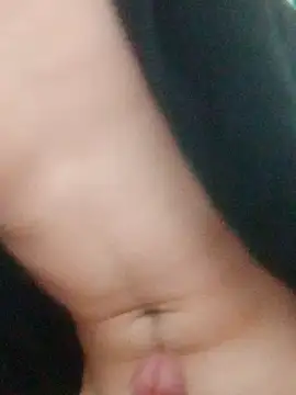 HitShelf online show from November 23, 2025, 6:29 pm