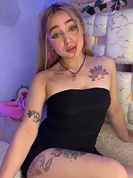 Sara Sophia420 online show from October 19, 2025, 10:45 pm