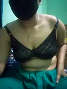 Maria Mahi online show from December 18, 2025, 3:22 am