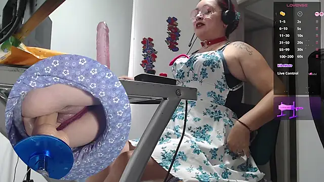 Snapshot of leidydi223 chatting on February 4, 2026, 2:34 pm leidydi223 online show from February 4, 2026, 2:34 pm