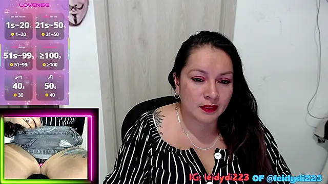 Snapshot of leidydi223 chatting on September 22, 2025, 12:05 am leidydi223 online show from September 22, 2025, 12:05 am